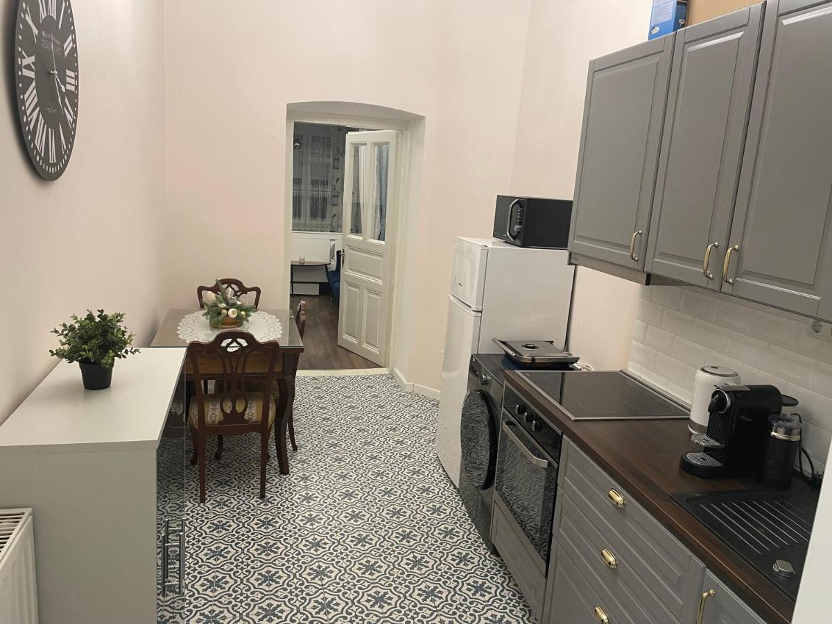 Charming And Cozy Apartment In Center Of Zagreb Eksteriør bilde